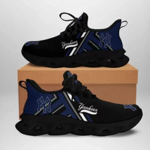 New York Yankees Custom Sneakers 011