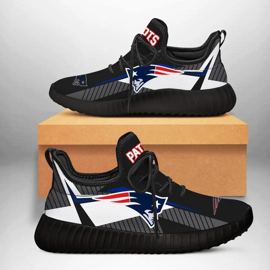 The best selling New England Patriots shoes 03 1